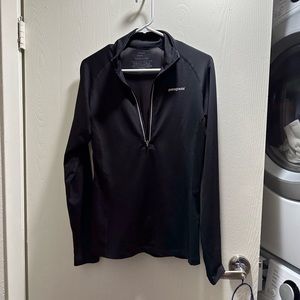 Patagonia Women’s Black 1/4 Zip Jacket (Size L)